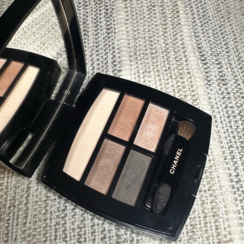 Healthy Glow Natural Eyeshadow Palette